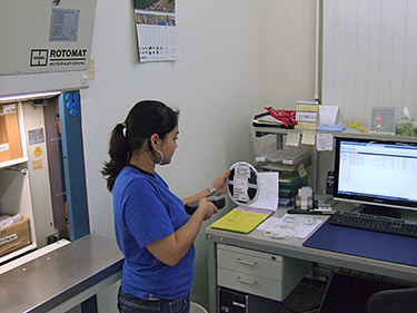 MINEL AG, blue office mit Barcodescanner